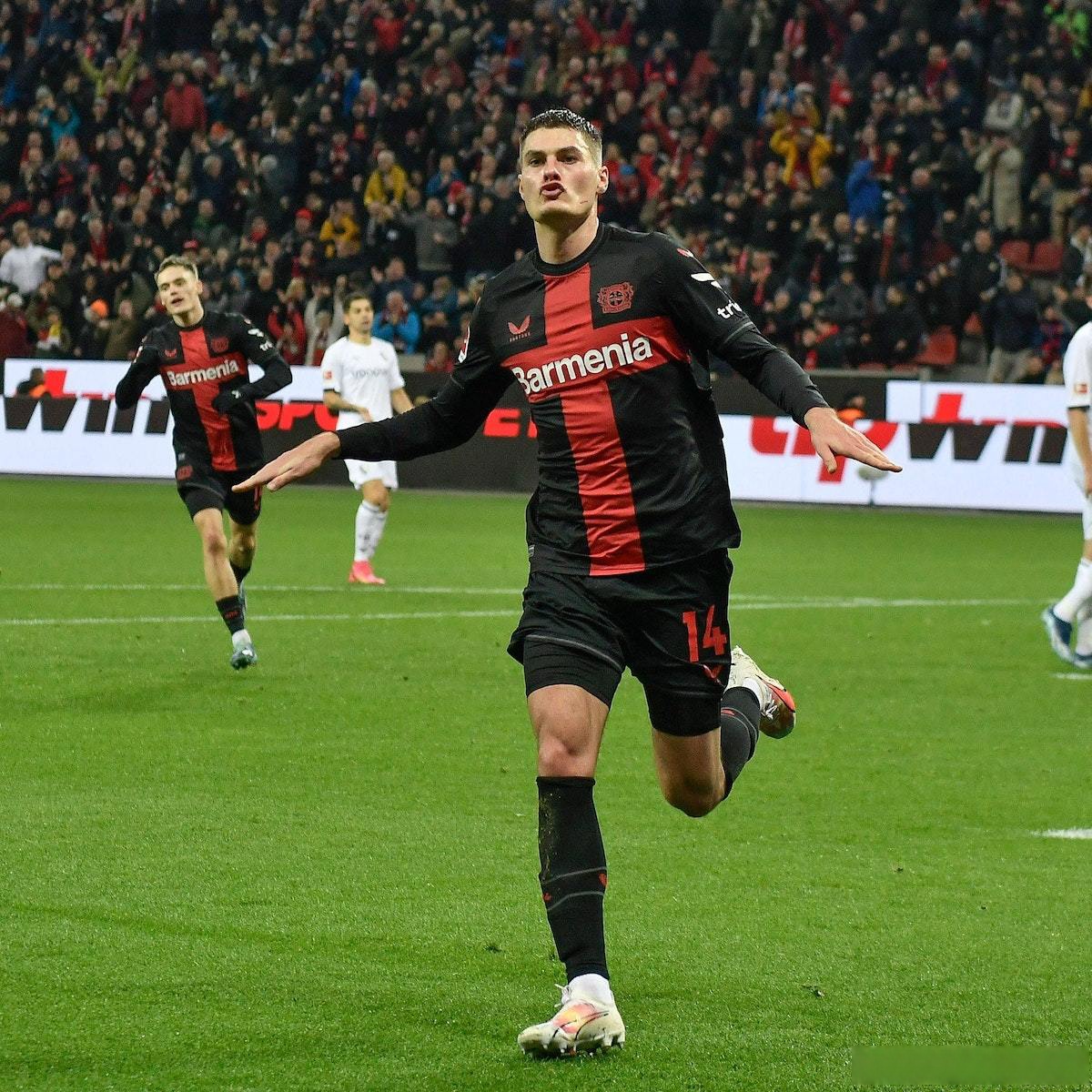 开云体育在线-勒沃库森力克巴黎，萨内统治全场