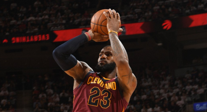 开云体育视频直播-人内线压制猛龙，取得关键胜利