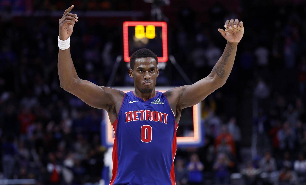 开云官方平台-篮网力克步行者，德罗赞扛起全队